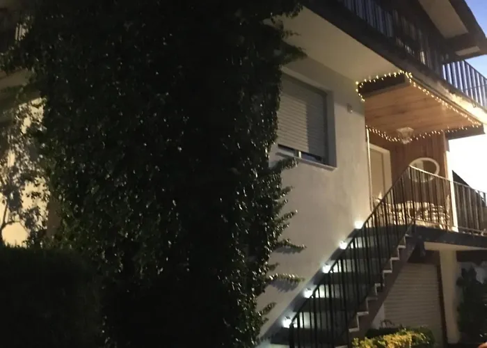 Camino - 度假居 Puentedey